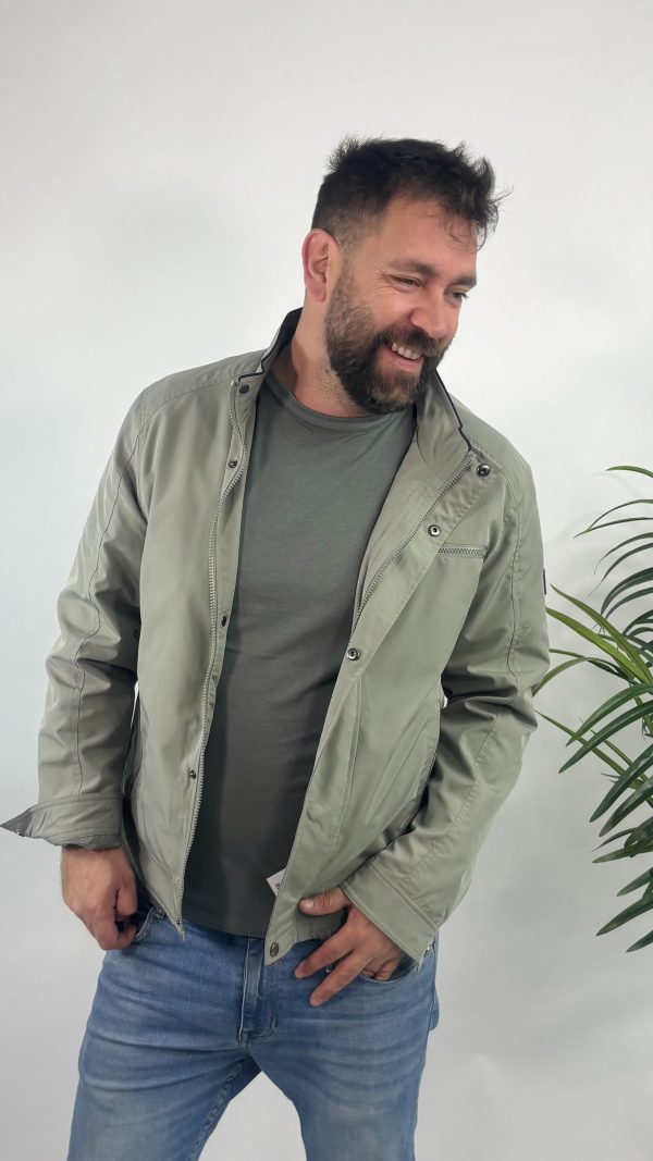 PARKA CORTAVIENTOS ELEGANTE MARSAN VERDE