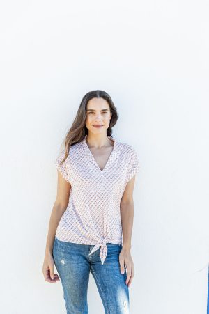 CAMISETA NUDO ESTILO BLUSA NICTE U