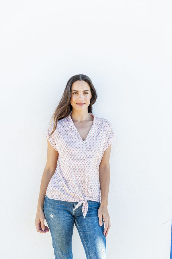 CAMISETA NUDO ESTILO BLUSA NICTE U