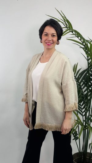 GUARDAPOLVOS LISO CON FLECOS PARA ELLAS BEIGE 44.99