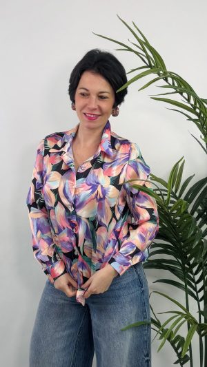 CAMISA FLOREADA PRIMAVERA STRATEGGA MORADO 49.99