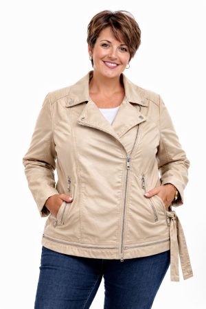 PARIS 02-03-2025 U 69.99