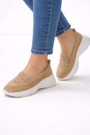 PARIS 02-03-2025 KAKI