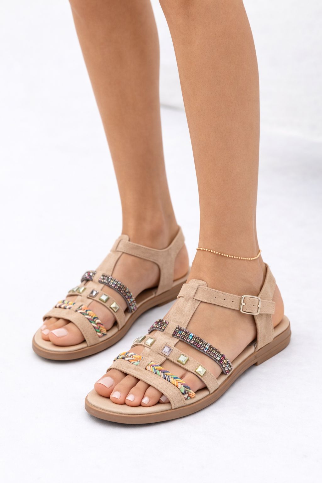 PARIS 02-03-2025 KAKI