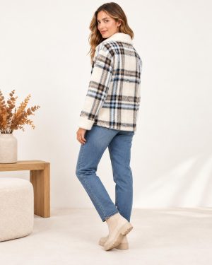 JULIANEA U 31